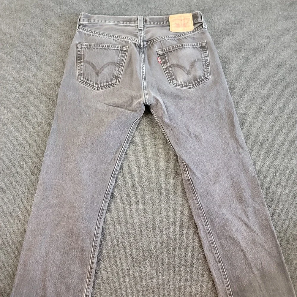 Levi's 501 Jeans Black Men’s 33x30 Straight Button Fly Fading Charcoal Black